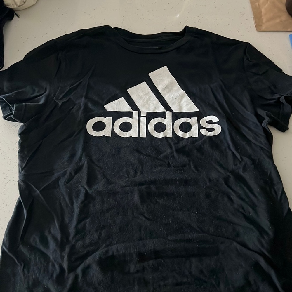Adidas T-shirt